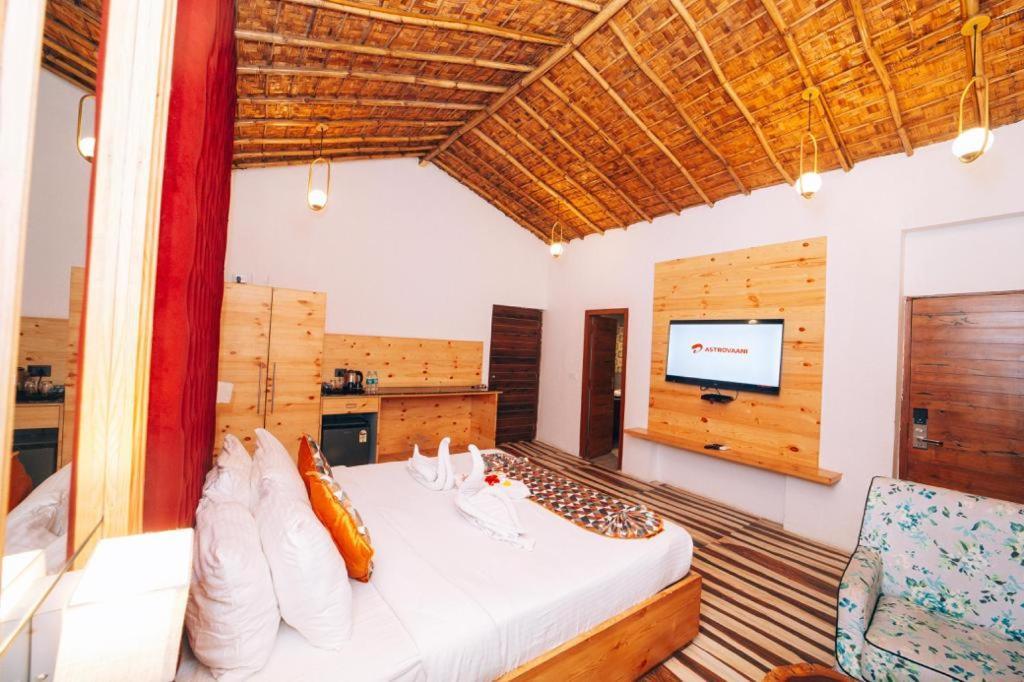 5 Senses Corbett Richness Luxuries Resort ! Destination Wedding & Corporate Events Rāmnagar Eksteriør bilde