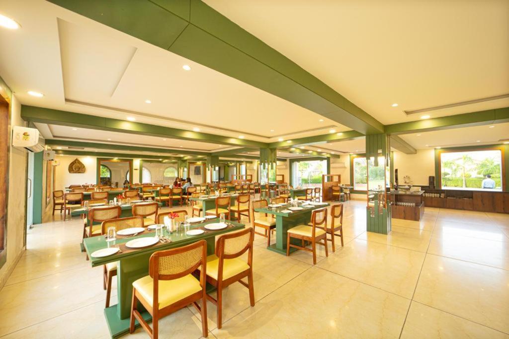 5 Senses Corbett Richness Luxuries Resort ! Destination Wedding & Corporate Events Rāmnagar Eksteriør bilde
