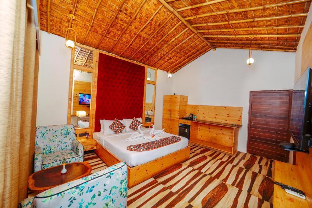 5 Senses Corbett Richness Luxuries Resort ! Destination Wedding & Corporate Events Rāmnagar Eksteriør bilde